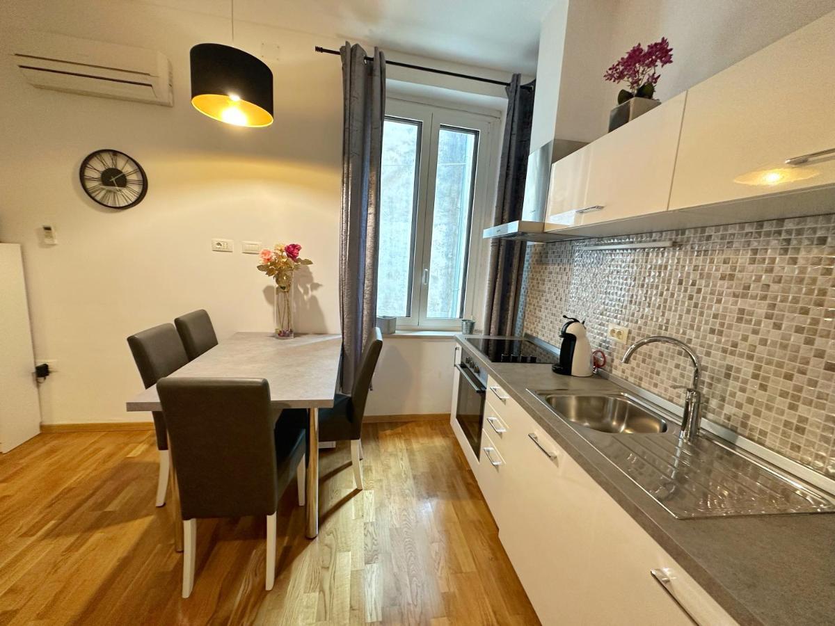 Romeo Apartments Rovigno Dış mekan fotoğraf